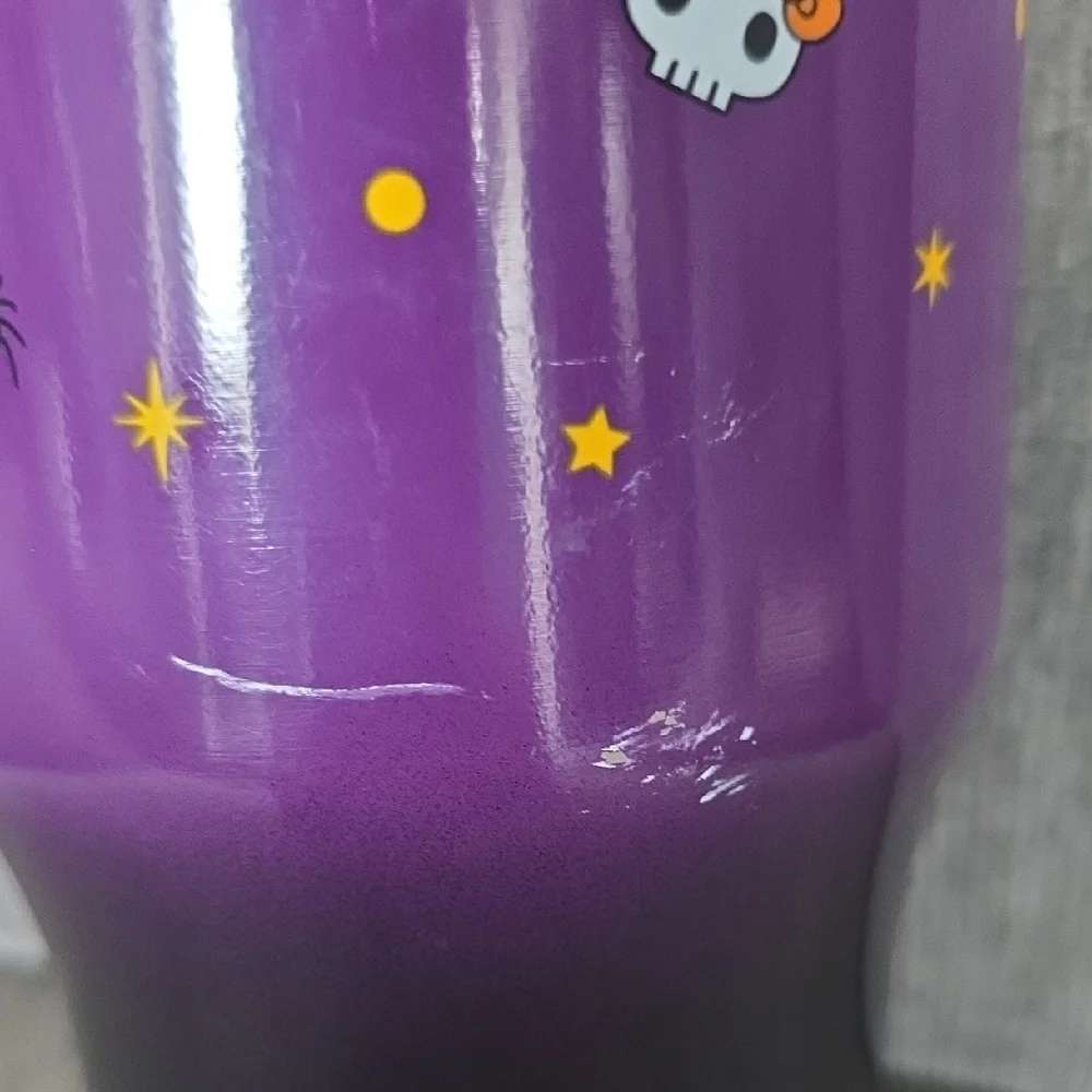 Purple Zak! Hello Kitty 40oz. Tumbler,‎ New.